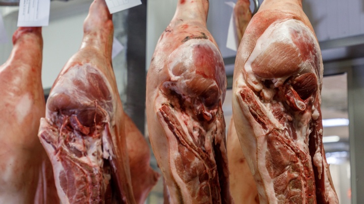 В Волгограде в магазине «Лента» обнаружили мясо, зараженное африканской чумой свиней