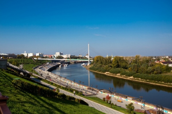 И хоть над улучшением качества местной воды активно работают, не все тюменцы готовы ждать И хоть над улучшением качества местной воды активно работают, не все тюменцы готовы ждать