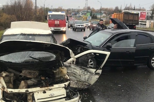 Авария случилась днем <nobr class="_">16 октября</nobr> Авария случилась днем <nobr class="_">16 октября</nobr>