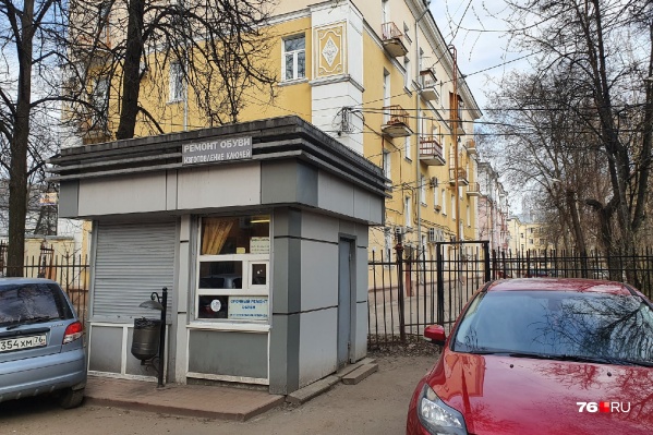 Ларьки снова можно будет ставить у жилых домов Ларьки снова можно будет ставить у жилых домов