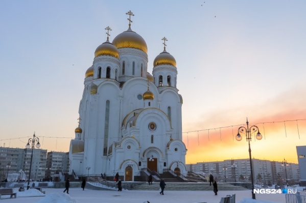 Служба в храме пройдет несмотря на коронавирусные ограничения, запрещающие купание Служба в храме пройдет несмотря на коронавирусные ограничения, запрещающие купание