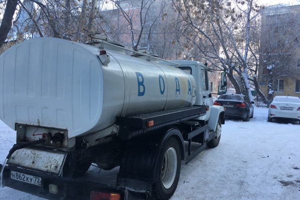 Жители сообщают, что у них два дня нет водоснабжения Жители сообщают, что у них два дня нет водоснабжения