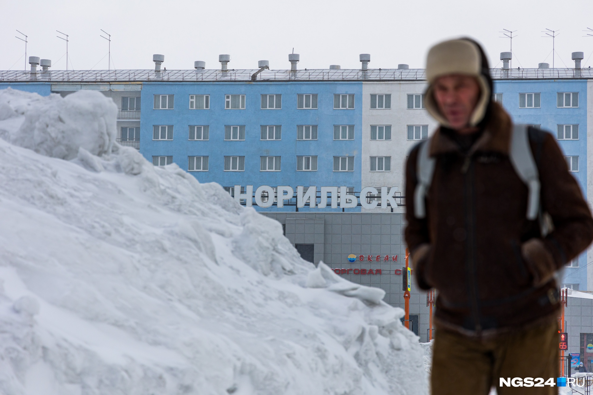 Зима в Норильске длится около <nobr class="_">9 месяцев</nobr> в году