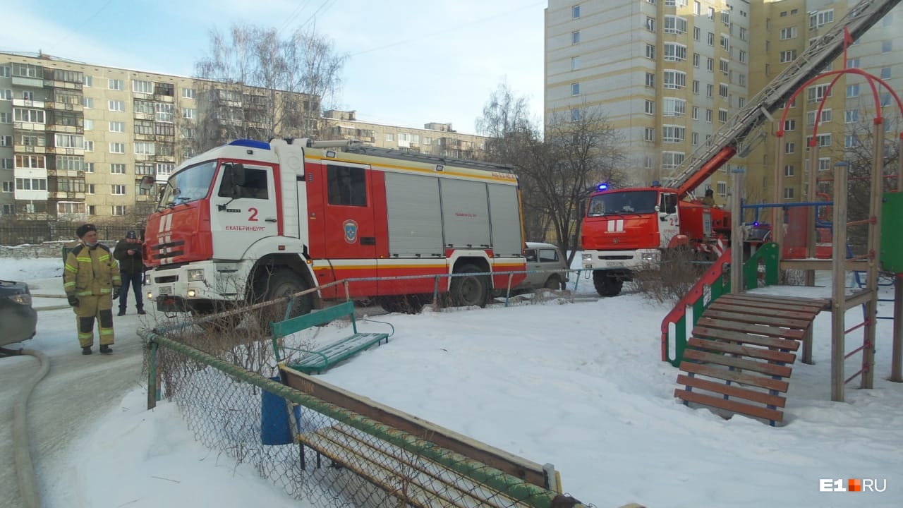 Пожар в 12 этажном доме