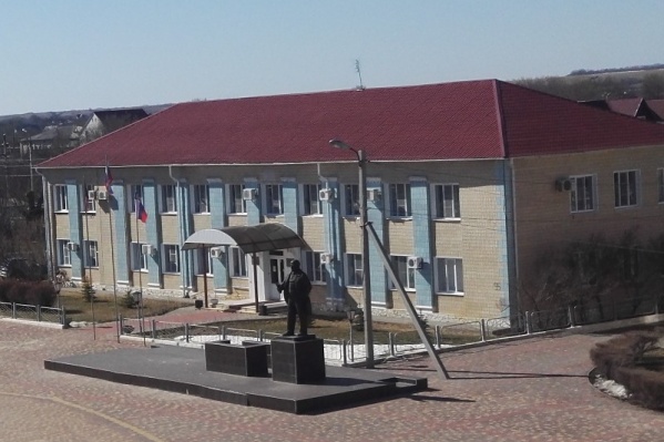 Администрация района от удара стихии не пострадала Администрация района от удара стихии не пострадала