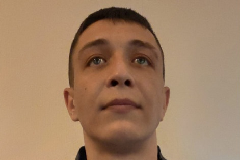 По словам супруги, Сергей Камардин (на изображении слева) ни за что бы не решился на побег накануне решения о досрочном освобождении По словам супруги, Сергей Камардин (на изображении слева) ни за что бы не решился на побег накануне решения о досрочном освобождении