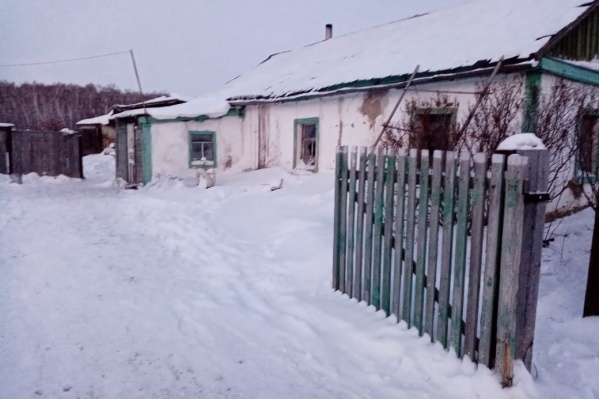 Пожар произошел глубокой ночью — около 03:00 Пожар произошел глубокой ночью — около 03:00