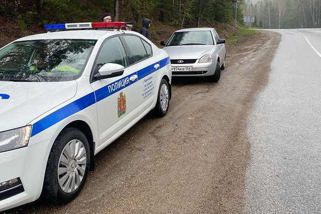 Красноярец считает, что сотрудники ДПС устроили провокацию на дороге