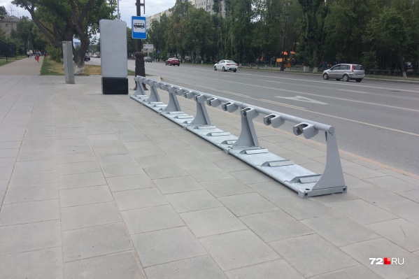 В городе уже появились парковки В городе уже появились парковки