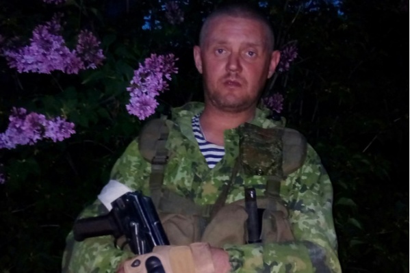Владимир Агеев принимал участие в боевых действиях под Луганском, а затем перебрался к Мариуполю Владимир Агеев принимал участие в боевых действиях под Луганском, а затем перебрался к Мариуполю 
