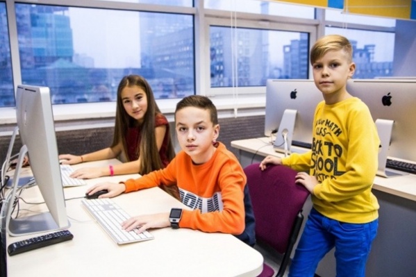 В Ярославле занимаются с детьми <nobr class="_">с 4</nobr> <nobr class="_">до 14 лет</nobr>, им помогают развить софт-скиллы и прививают любовь к школьным дисциплинам В Ярославле занимаются с детьми <nobr class="_">с 4</nobr> <nobr class="_">до 14 лет</nobr>, им помогают развить софт-скиллы и прививают любовь к школьным дисциплинам