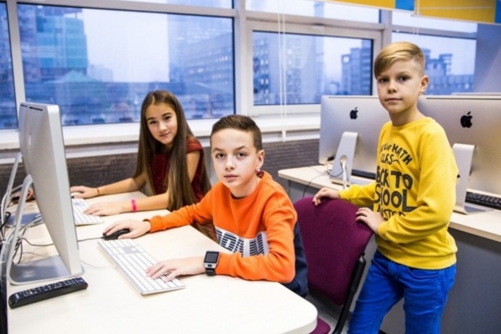 В Челябинске занимаются с детьми <nobr class="_">с 4</nobr> <nobr class="_">до 14 лет</nobr>, им помогают развить софт-скиллы <nobr class="_">и привить</nobr> любовь к школьным дисциплинам