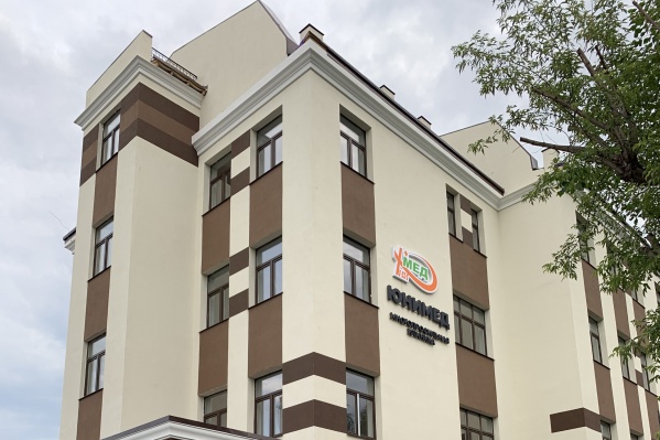 Принять первых пациентов в новом филиале смогут уже в октябре Принять первых пациентов в новом филиале смогут уже в октябре