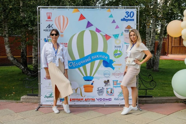 Анастасия Проценко (слева) и Ксения Пискунова (справа) дружат более 30 лет