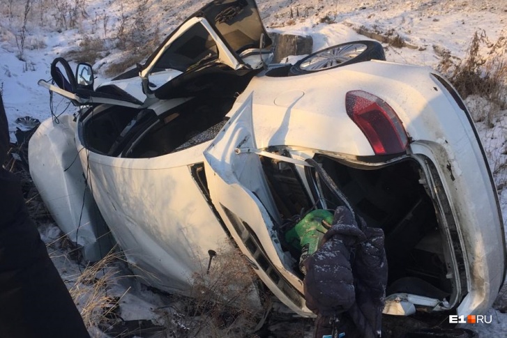 В Екатеринбурге будут судить водителя, устроившего смертельное ДТП. Он ехал на лысой резине