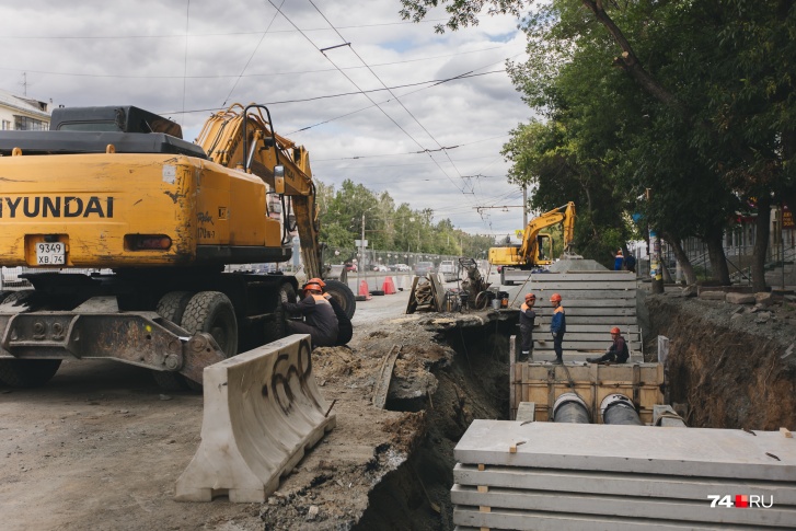 Отключения горячей воды в домах Челябинска начались еще до опрессовок Отключения горячей воды в домах Челябинска начались еще до опрессовок