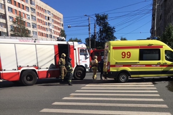 Информация о ДТП появилась в экстренных службах в 15:15 Информация о ДТП появилась в экстренных службах в 15:15