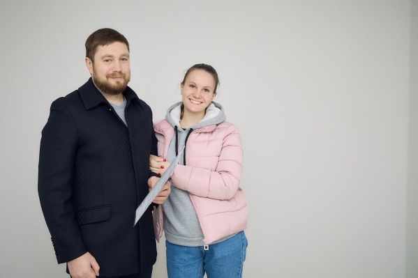 Дмитрий и Юлия Пантелеевы выиграли квартиру в <nobr class="_">ЖК «Восход-2»</nobr> в благотворительном проекте <nobr class="_">СЗ «Икар»</nobr> Дмитрий и Юлия Пантелеевы выиграли квартиру в <nobr class="_">ЖК «Восход-2»</nobr> в благотворительном проекте <nobr class="_">СЗ «Икар»</nobr>