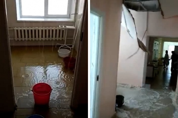 Так выглядел роддом в момент коммунального ЧП. Потолок не выдержал потока воды Так выглядел роддом в момент коммунального ЧП. Потолок не выдержал потока воды