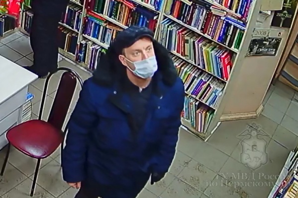 Полиция предполагает, что именно этот мужчина причастен к преступлению Полиция предполагает, что именно этот мужчина причастен к преступлению 