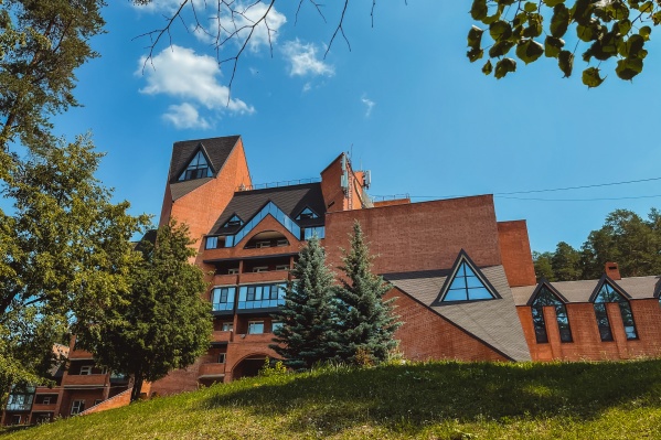 С 31 августа по 31 декабря 2021 года в санатории действуют сразу три выгодных предложения