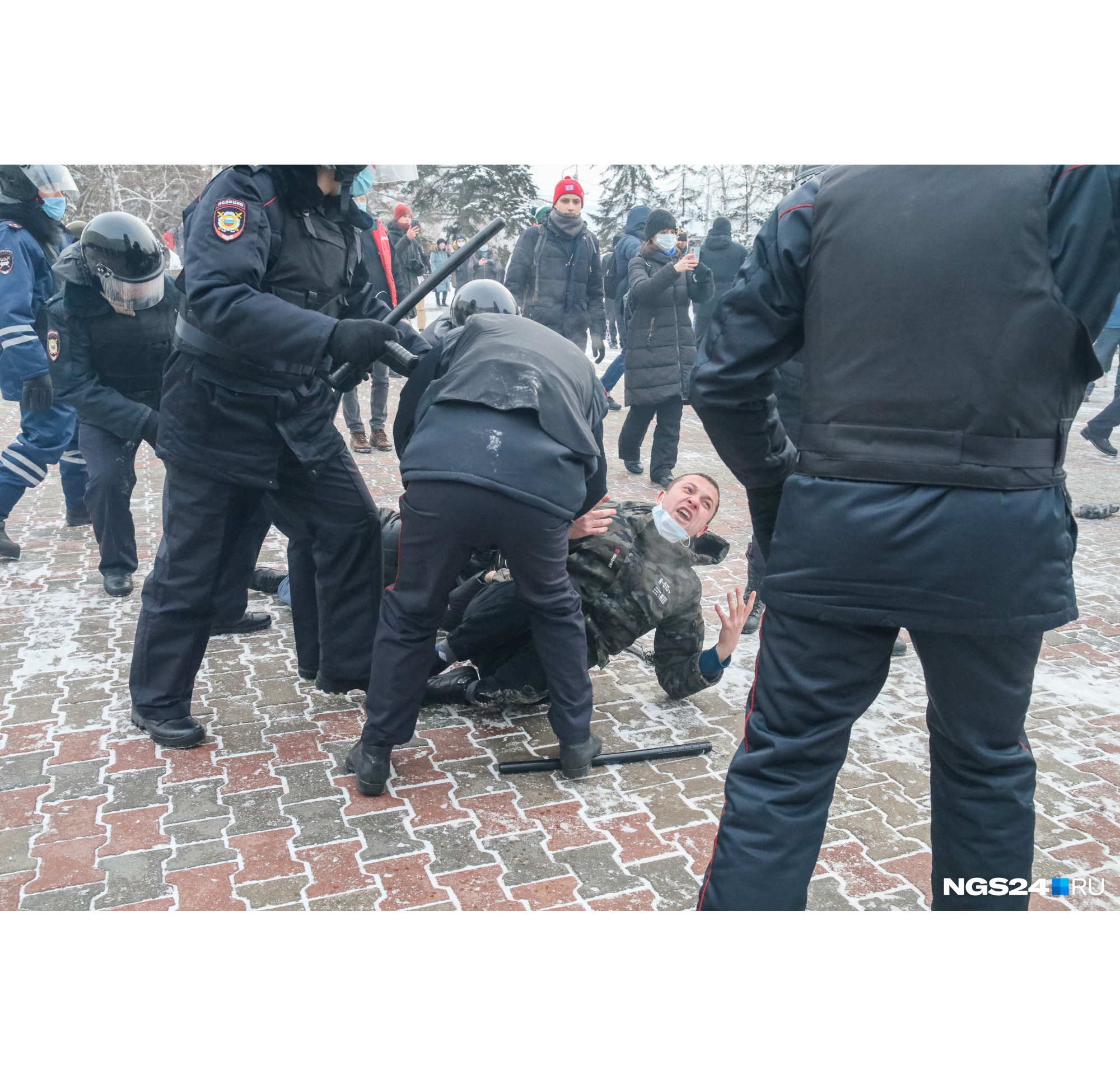 Это приводило к задержаниям Это приводило к задержаниям