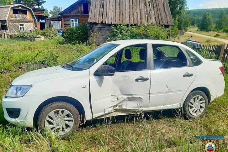 Угнал машину у деда