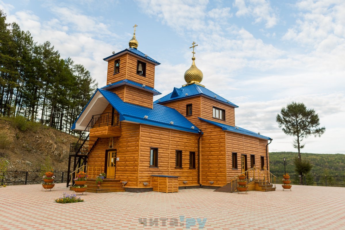 Амурские села. Соловьевск Амурская область. Соловьёвск Тындинский район. Село соловьёвск Амурская область. Храм в Соловьевске Тындинского района.