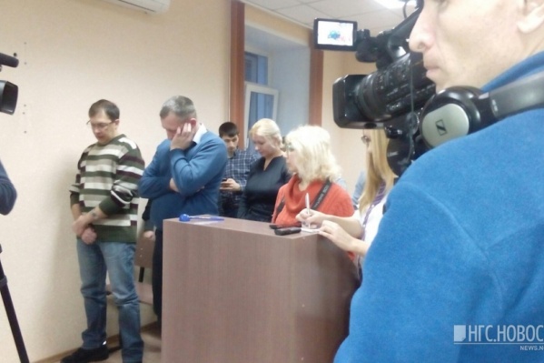 Во время вынесения приговора в Дзержинском районном суде (16 декабря 2016 года) Во время вынесения приговора в Дзержинском районном суде (16 декабря 2016 года)