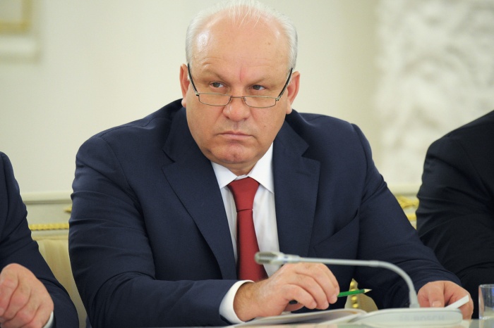 Глава Хакасии — председатель республиканского правительства Виктор Зимин Глава Хакасии — председатель республиканского правительства Виктор Зимин