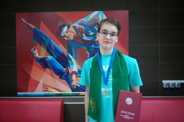 16-летний призер олимпиады Сергей Шерстюк<br> 16-летний призер олимпиады Сергей Шерстюк<br>