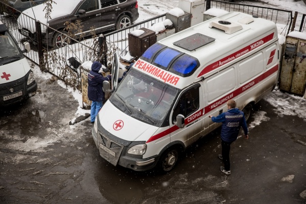 Сотрудника авиазавода увезли в больницу Сотрудника авиазавода увезли в больницу 
