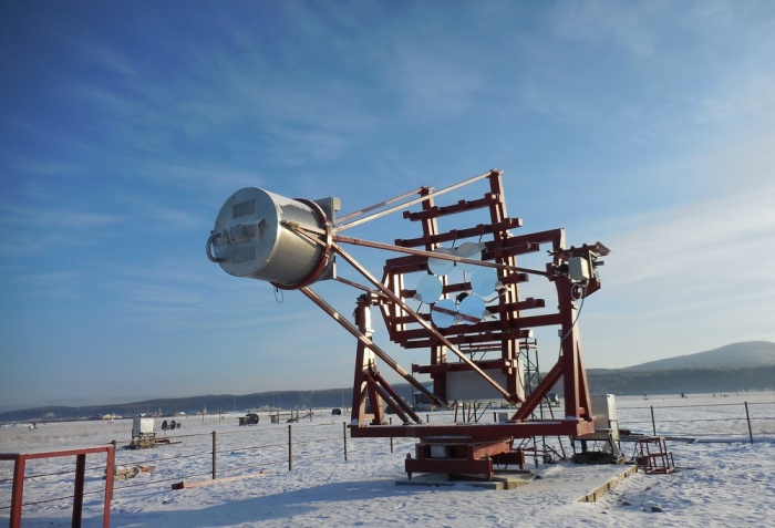 Черенковский телескоп в проекте TAIGA Черенковский телескоп в проекте TAIGA