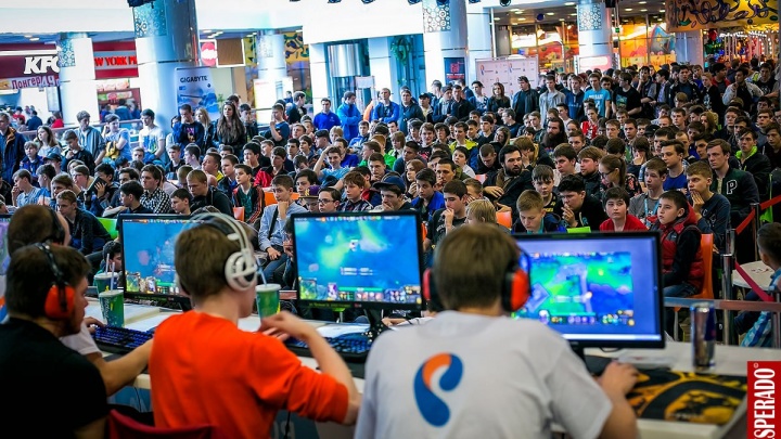 «Ростелеком» открыл регистрацию на Сибирский киберспортивный турнир для любителей Dota 2 и «Танков»