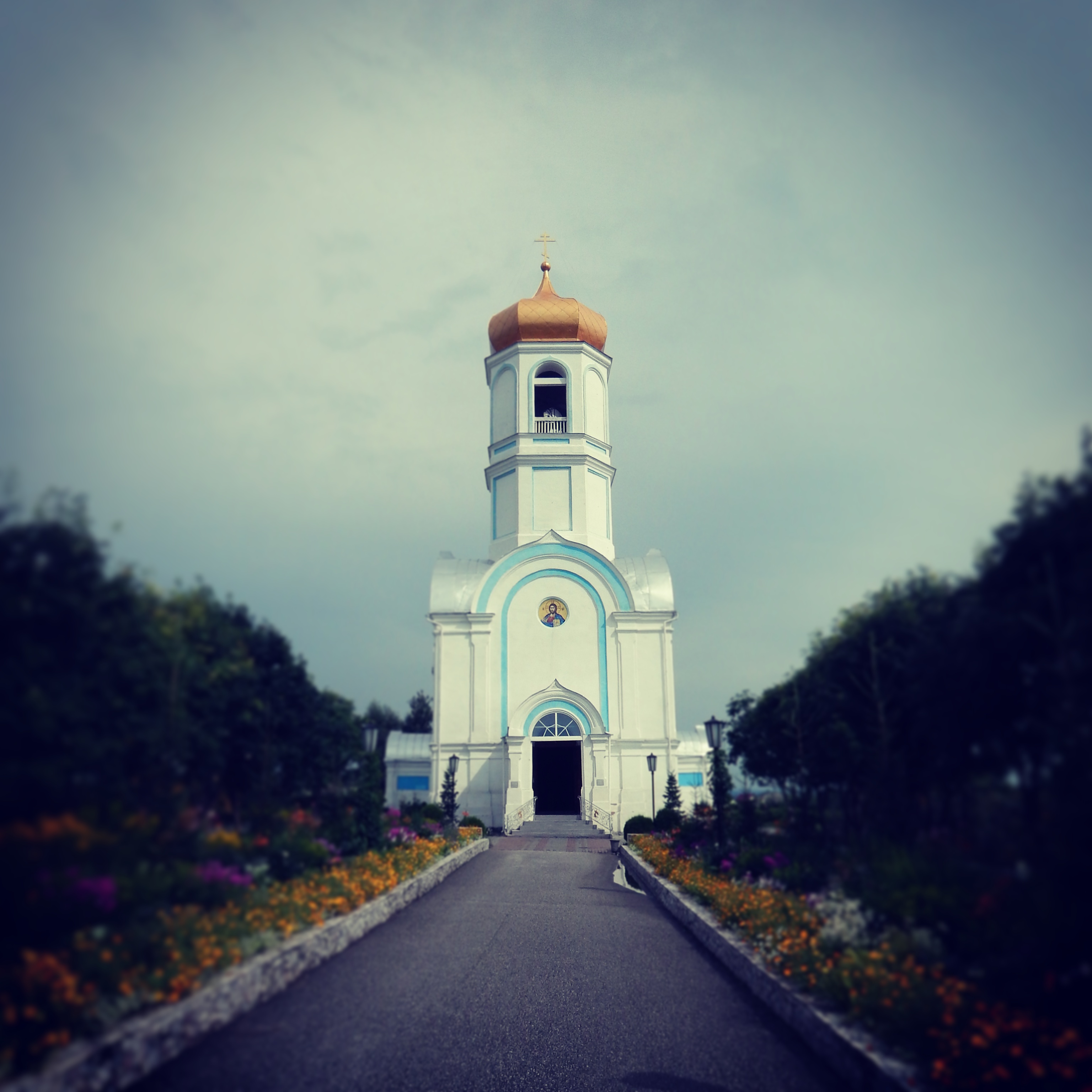 Храм Александра Невского в Колывани. Фото instagram.com/matveev12345<br> Храм Александра Невского в Колывани. Фото instagram.com/matveev12345<br>