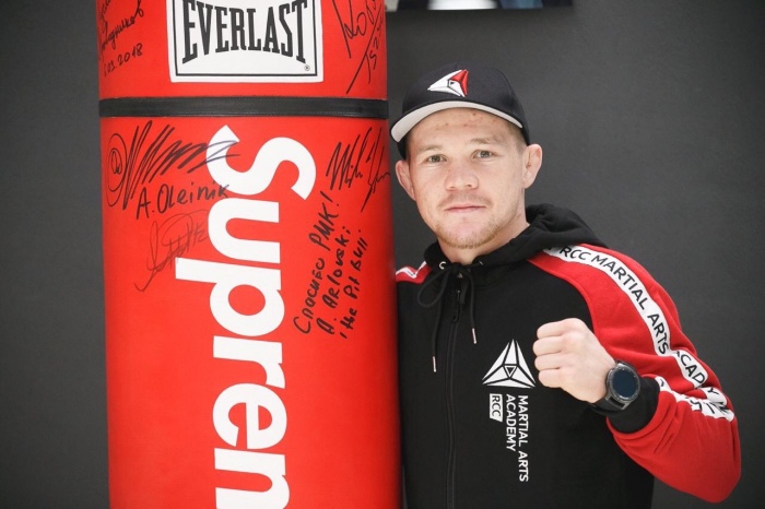 Под эгидой UFC Петр Ян провел три поединка и во всех одержал яркие победы Под эгидой UFC Петр Ян провел три поединка и во всех одержал яркие победы