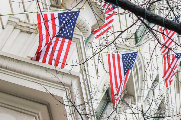 США забросали Россию санкциями США забросали Россию санкциями