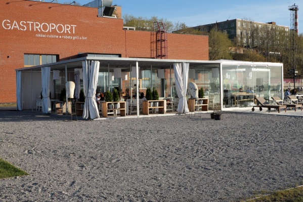 Ресторан Gastroport не платил зарплату сотрудникам, когда в заведении шел ремонт Ресторан Gastroport не платил зарплату сотрудникам, когда в заведении шел ремонт