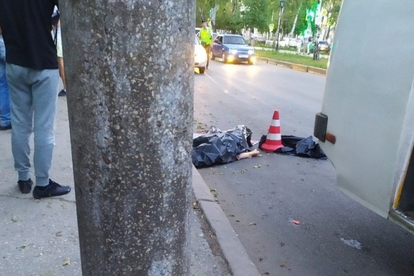 Свидетели с ужасом вспоминают момент аварии Свидетели с ужасом вспоминают момент аварии