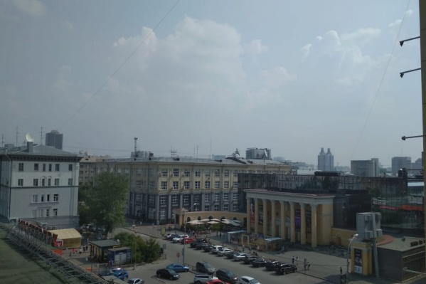 В разных районах города качество воздуха по международной шкале AQI хуже среднего В разных районах города качество воздуха по международной шкале AQI хуже среднего