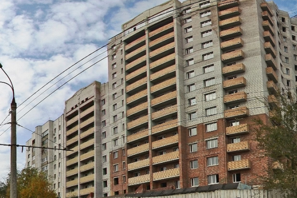 Заброшенные многоэтажки давно стали обычным явлением для Самары Заброшенные многоэтажки давно стали обычным явлением для Самары
