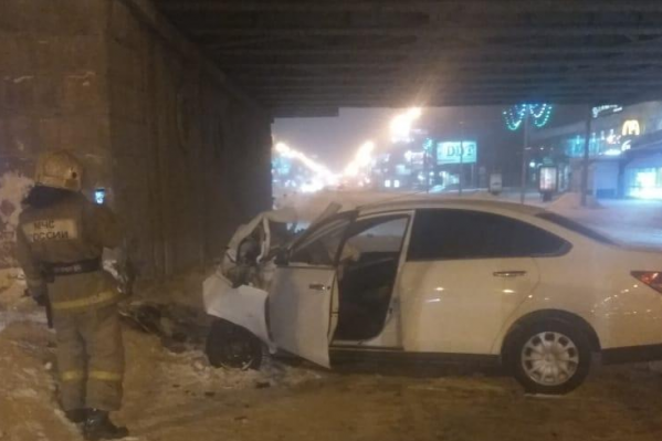 Авария случилась в воскресенье в 23:50 Авария случилась в воскресенье в 23:50