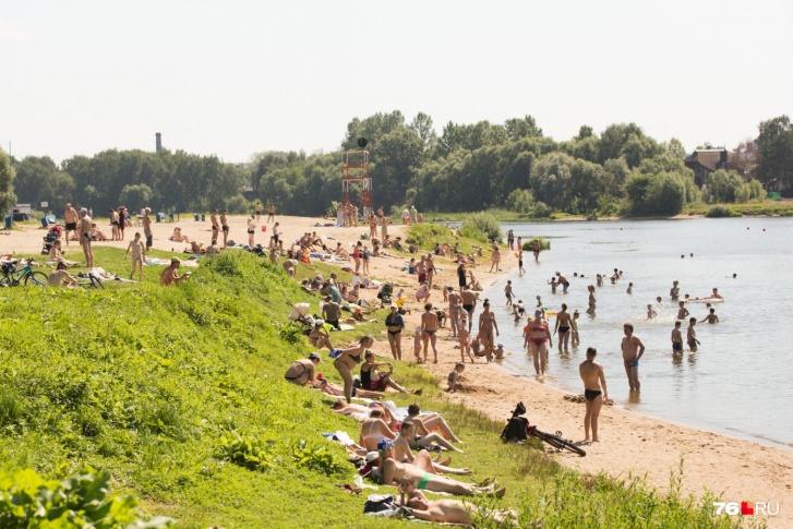 Вода на Центральном пляже тоже опасна для здоровья Вода на Центральном пляже тоже опасна для здоровья