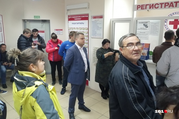 Многие ростовчане решили пройти медосмотр до подорожания, однако в клиниках не было гигантских очередей Многие ростовчане решили пройти медосмотр до подорожания, однако в клиниках не было гигантских очередей