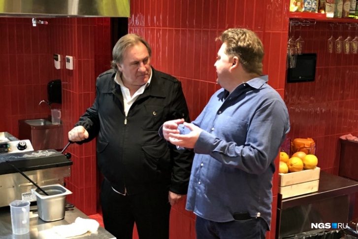 СМИ сообщают, что команда актёра планирует запустить в Новосибирске бизнес СМИ сообщают, что команда актёра планирует запустить в Новосибирске бизнес