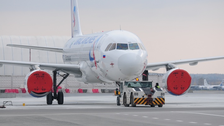 «Уральские авиалинии» отменили несколько рейсов в Европу из-за китайского вируса