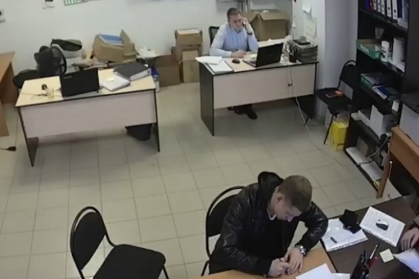 Оказалось, что сотрудники управляющей компании уже давно мешают жить людям Оказалось, что сотрудники управляющей компании уже давно мешают жить людям 