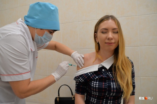 Вакцинацию врачи предлагают совместить с походом за покупками Вакцинацию врачи предлагают совместить с походом за покупками
