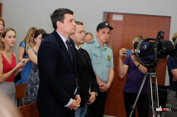 Судья решил, что Александр Телепнев и Сергей Ванкевич должны отправиться в колонию Судья решил, что Александр Телепнев и Сергей Ванкевич должны отправиться в колонию