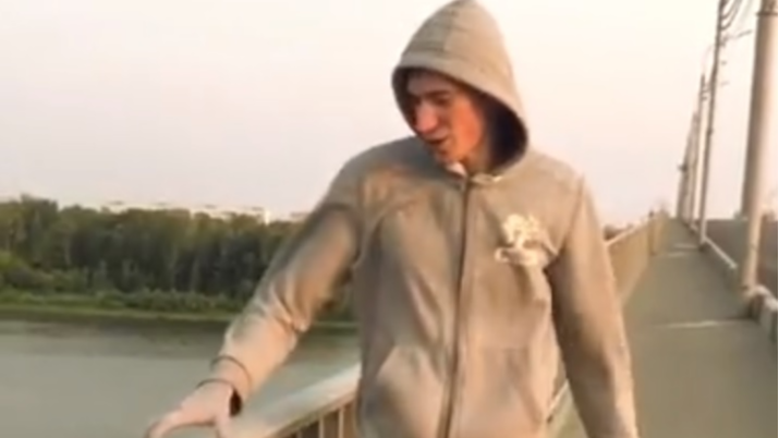 Чего не сделаешь хайпа ради: блогер спрыгнул с Канавинского моста
